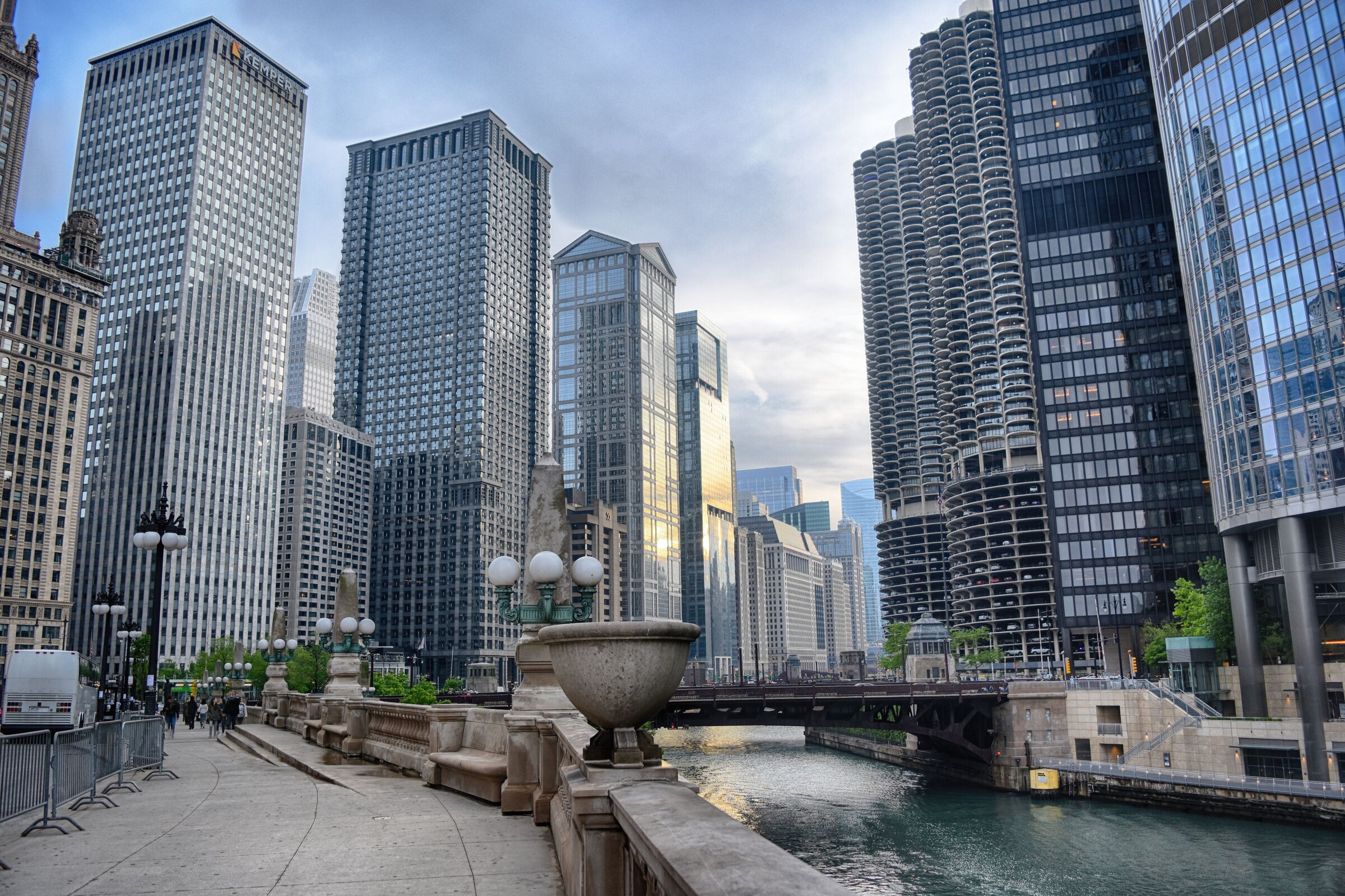 Chicago River, Wacker Drive